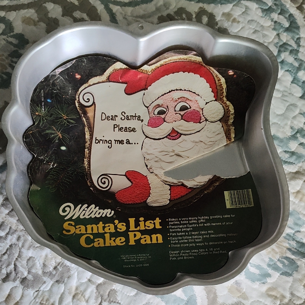 Wilton Silver Santa Cake Pan
